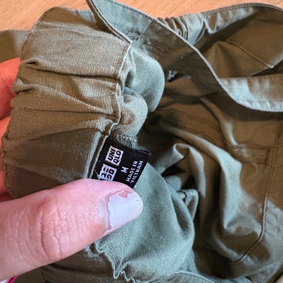 Uniqlo jumpsuit - Picture 3 of 3